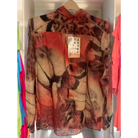 NWT - Da-Nang 100% Silk Flowy Printed Long Sleeve Button-Up Blouse Size: XS - Picture 6 of 8